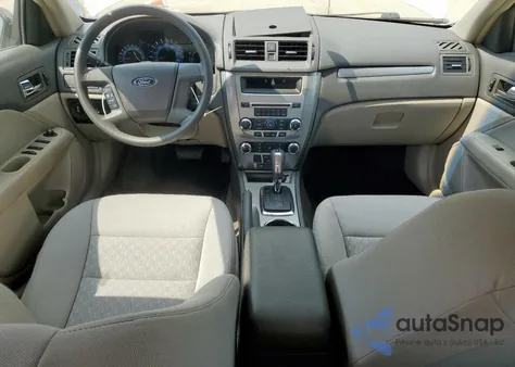 2010 Ford Fusion S из США, поврежденный, VIN 3FAHP0GA9AR307669